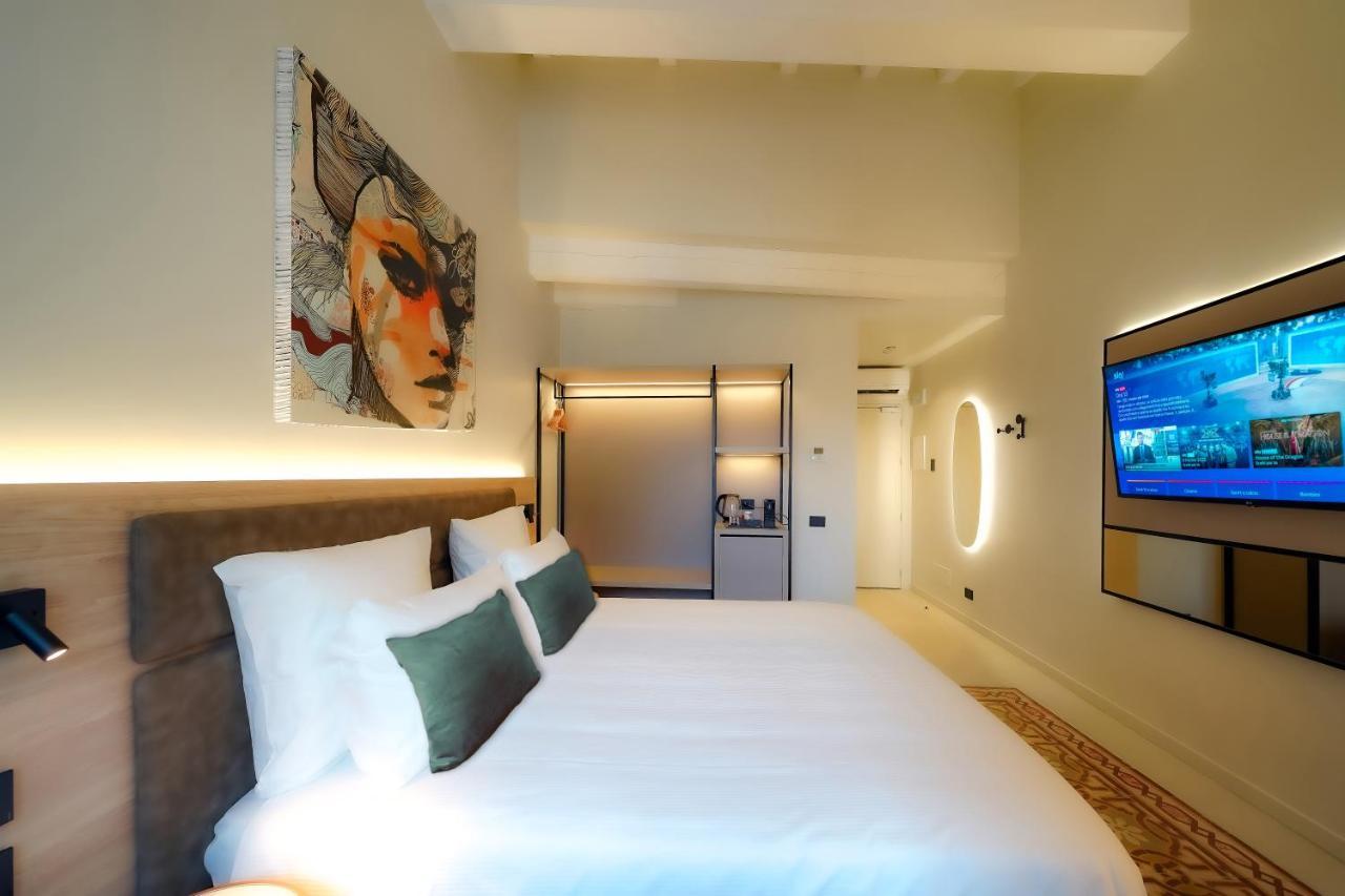 Bergamo Inn 21 מראה חיצוני תמונה Deluxe Room