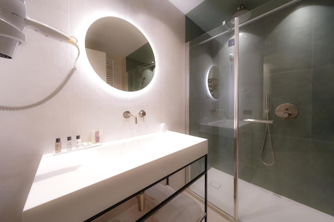 Bergamo Inn 21 מראה חיצוני תמונה Bathroom