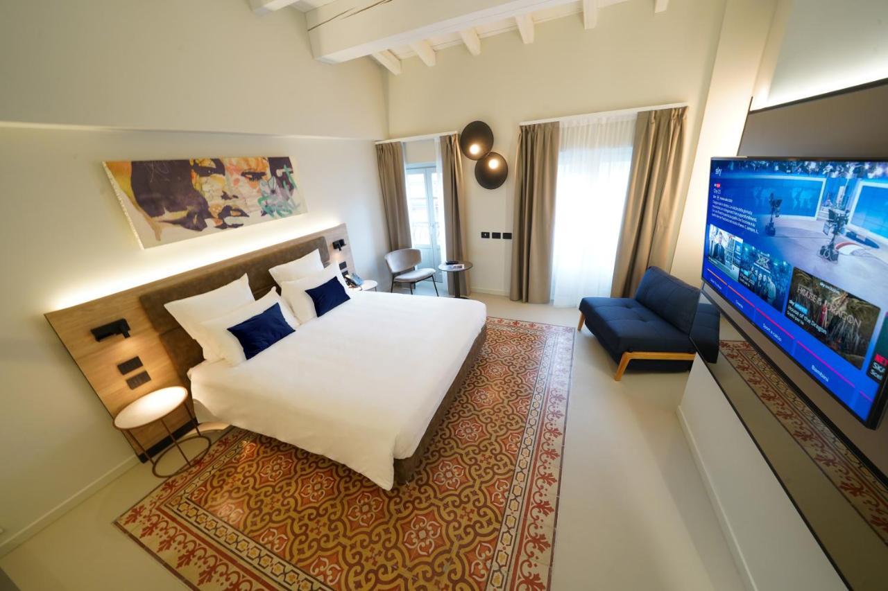 Bergamo Inn 21 מראה חיצוני תמונה Deluxe Room