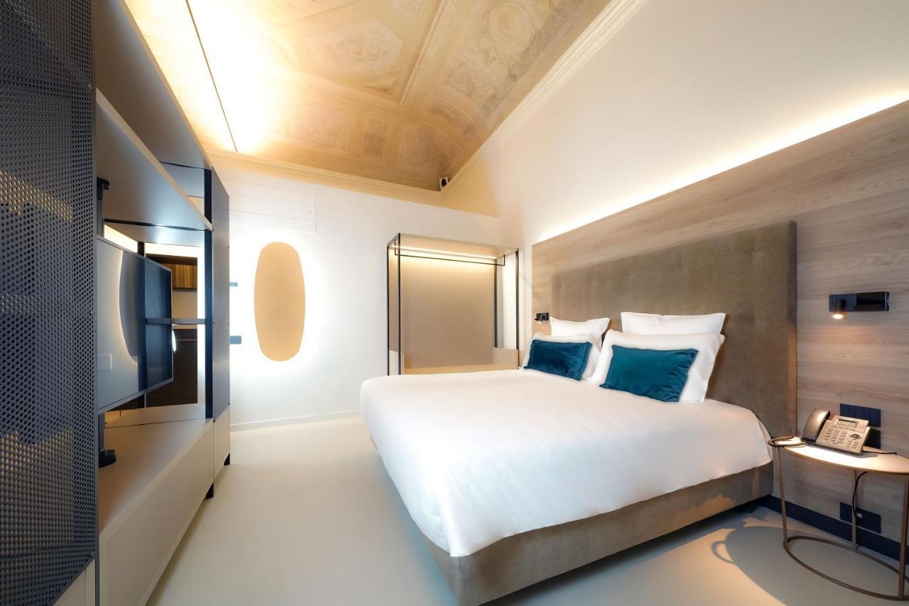 Bergamo Inn 21 מראה חיצוני תמונה A bedroom at the hotel